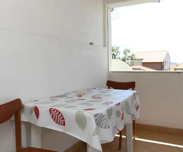 With Parking Space Orebic, Peljesac - 10149